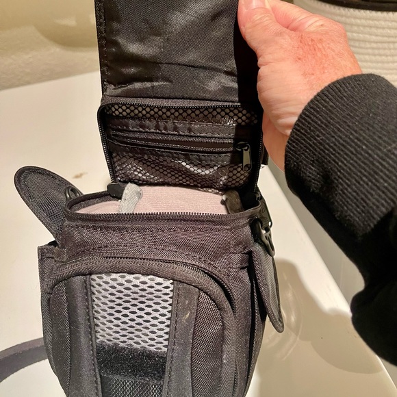 Camera - Kodak easyshare Z5120 and various other camera items, 2 lenses - Picture 6 of 12